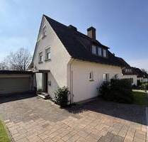 Flexibel nutzbares Zweifamilienhaus in bester Lage - Barntrup