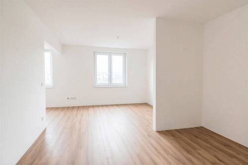 Wohnbereich - 1 Zimmer Etagenwohnung zur Miete in Berlin