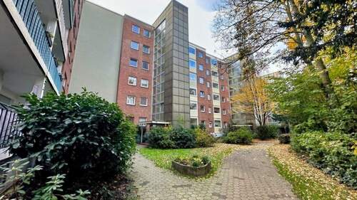 Haus Außen - *** Über den Dächern von Mönchengladbach - Ihr Einraum-Penthouse ***