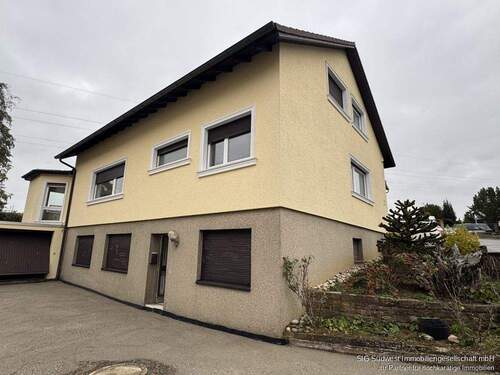 Hausansicht - 8 Zimmer Einfamilienhaus zum Kaufen in Remchingen