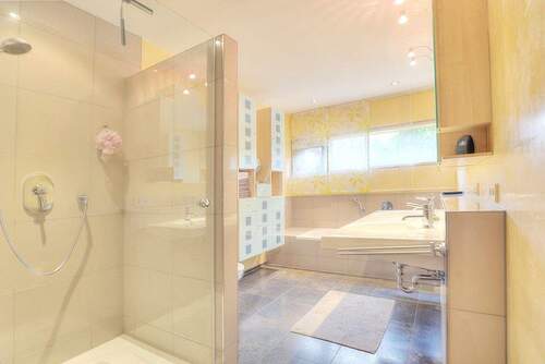 Badezimmer - 