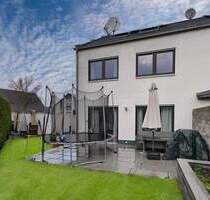 Moderne DHH mit hochwertiger Ausstattung in Ludwigshafen-Oggersheim (Feldrandlage)