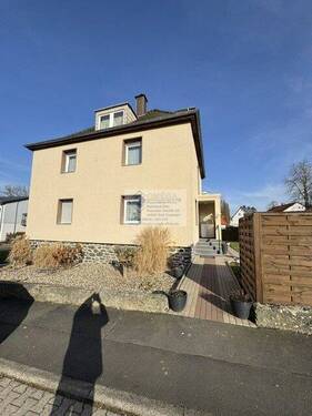 Ansicht 3-Fam-Haus - Mehrfamilienhaus, Wohnhaus in Borken (Hessen)
