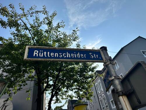 20241107 992 Straßenbeschilderung Rüttenscheider S - 