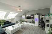 Wohnzimmer - 3 Zimmer Etagenwohnung zum Kaufen in Olching