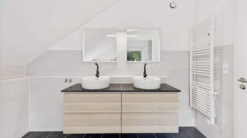 OG großes Tageslichtbad - 