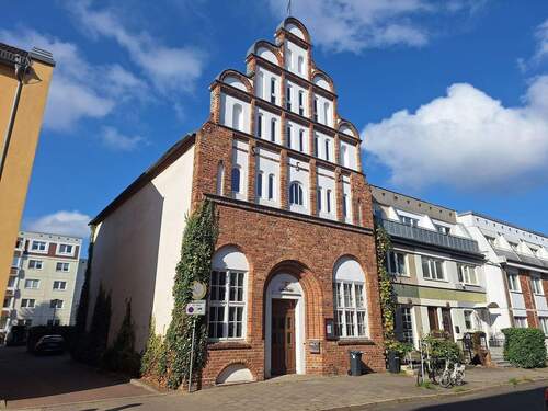 Ansicht - Geschäftshaus im Zentrum von Greifswald - zusätzlich Stellplatz in Tiefgarage möglich