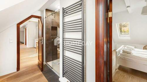 1. OG Badezimmer 2 - 