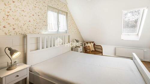 1. OG Schlafzimmer 2 1 - 