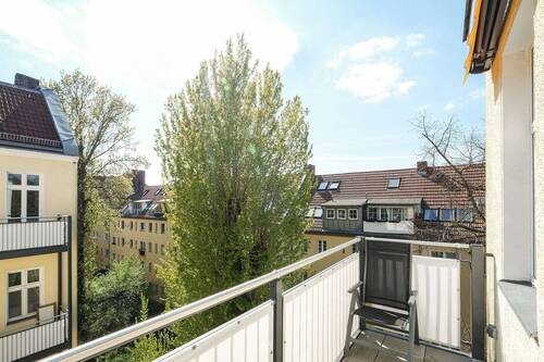 Balkon - 3 Zimmer Etagenwohnung in Berlin