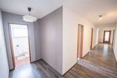 Flur - 3 Zimmer Etagenwohnung in Laichingen