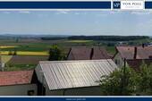 Aussicht - Freistehendes teilsaniertes Einfamilienhaus mit umwerfendem Weitblick ins Ries