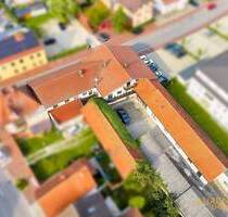 Großzügiger Wohn- und Geschäftshaus mit Hallen und Nutzflächen zu verkaufen! - Frontenhausen