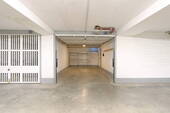 Tiefgaragen-Stellplatz - 