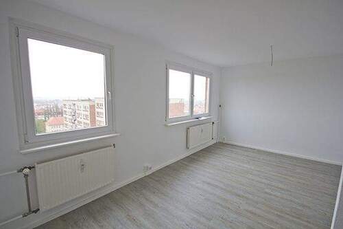 Wohnzimmer - 3 Zimmer Etagenwohnung in Halle (Saale)