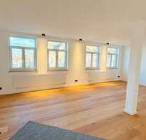 ** N ST. JOHANNIS - kernsanierte 4 Zimmer Wohnung mit Balkon, toller Aussicht & hohem Wohnkomfort ** - Nürnberg St Johannis