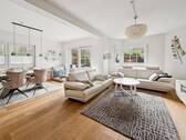 Wohn- und Esszimmer - 5 Zimmer Doppelhaushälfte zum Kaufen in Berlin