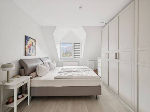 Schlafzimmer - Doppelhaushälfte mit 135,00 m&sup2; in Berlin zum Kaufen