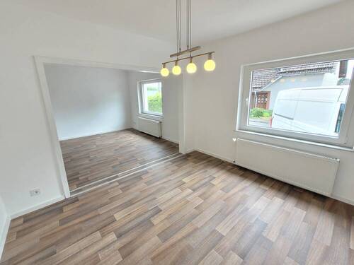Wohn-Esszimmer - 