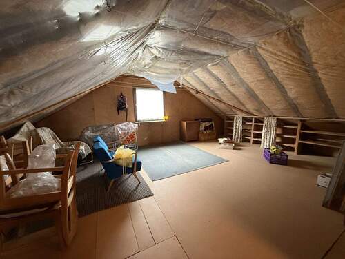 Dachboden - ausbaufähig - 
