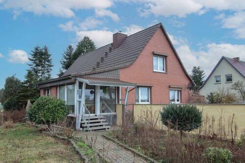 IMG_1737 - Charmantes Einfamilienhaus in Grieben - Wohnen im Grünen mit Kamin und 1.389 m² Grundstück