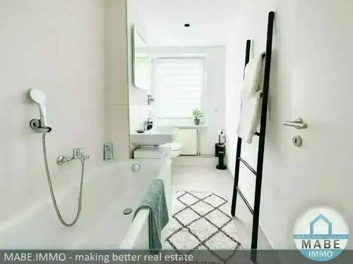 Badbeispiel - 3 Zimmer Terrassenwohnung zum Kaufen in Görlitz