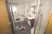 Badezimmer - Etagenwohnung mit 81,00 m&sup2; in Ulm zum Kaufen