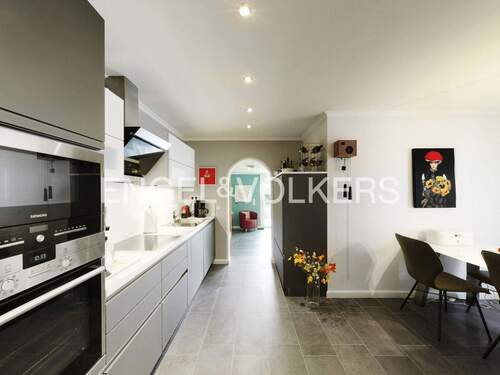 Küche - 5 Zimmer Doppelhaushälfte in Hilden