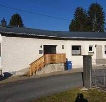 ** SCHÖNER BUNGALOW MIT ELW,ALLES AUF EINER EBENE BEHINDERTENGERECHT ** - Elbtal Heuchelheim