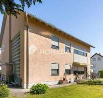 Schöne 2-Zimmer-DG-Wohnung mit Balkon und Stellplatz in sehr guter Lage - Sinzing