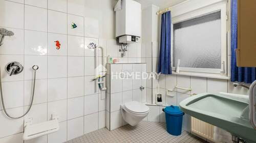 1. OG Badezimmer 1 - 