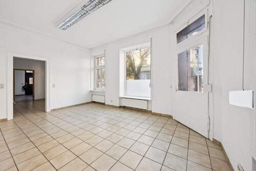 Zimmer - 4 Zimmer Etagenwohnung in Stuttgart / Bad Cannstatt