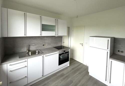 Küche - Hochwertig sanierte Wohnung in der Nähe vom Elbeklinikum