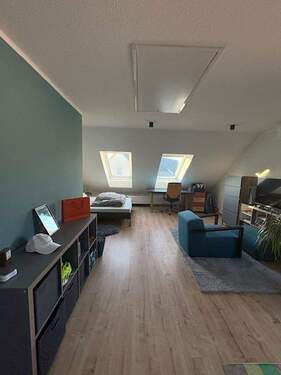 Lichtdurchflutetes DG - 