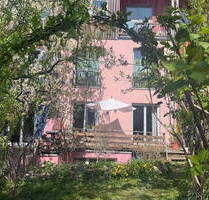 Das Rote Haus in Preungesheim ist im Angebotsverfahren zu verkaufen - Frankfurt