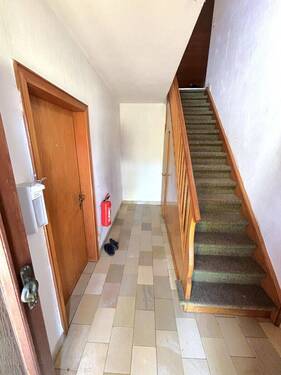 Flur - Einfamilienhaus mit 136,00 m&sup2; in Lastrup / Hemmelte zum Kaufen