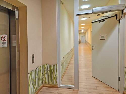 ...zu den Wohnungen - 