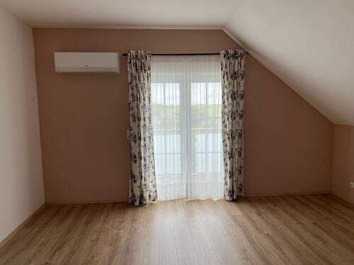 Schlafzimmer DG - 
