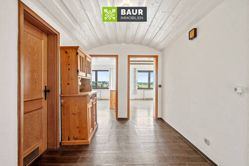 Flur EG - Einfamilienhaus mit 193,00 m² in Mengen zum Kaufen