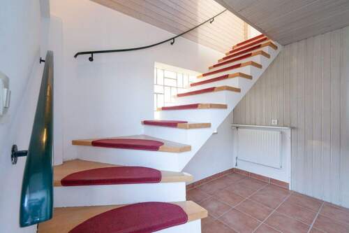 Hauseingang Haus 1 - 7 Zimmer Doppelhaushälfte in Tutzing