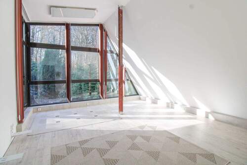 Schlafzimmer - 5 Zimmer Einfamilienhaus zum Kaufen in Hamburg