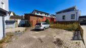 Grundstück - Parkplatz - 