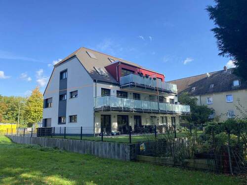 Rückansicht - 3 Zimmer Etagenwohnung zum Kaufen in Duisburg / Beeck