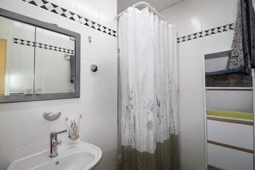 Badezimmer - 3 Zimmer Etagenwohnung in Augsburg