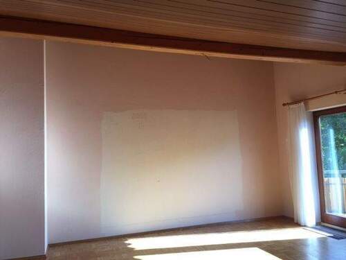 großer Raum im Dachgeschoss - 