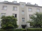 Hausansicht - 2 Zimmer Etagenwohnung zur Miete in Dortmund