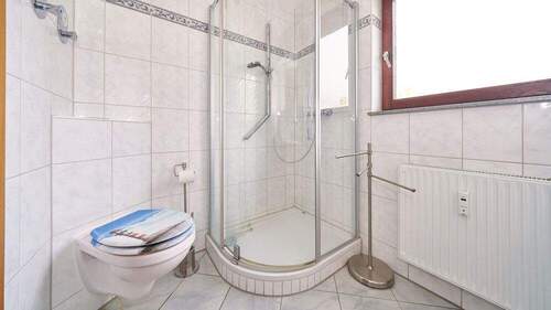 Bad_mit_WC+Dusche - 