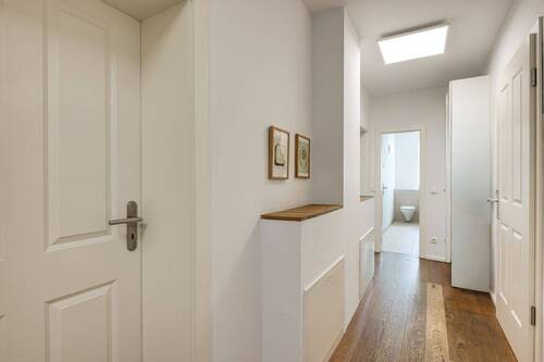 Flur - Etagenwohnung mit 110,00 m&sup2; in München zum Kaufen