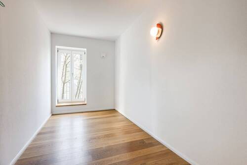 Kinderzimmer/Büro - 