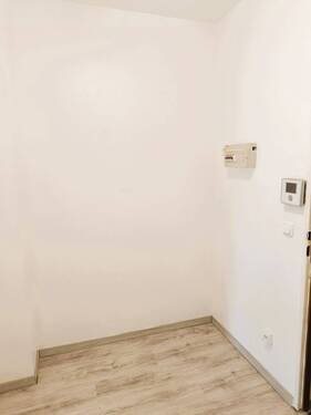 Diele_Flur - Etagenwohnung mit 46,00 m&sup2; in Berlin zum Kaufen